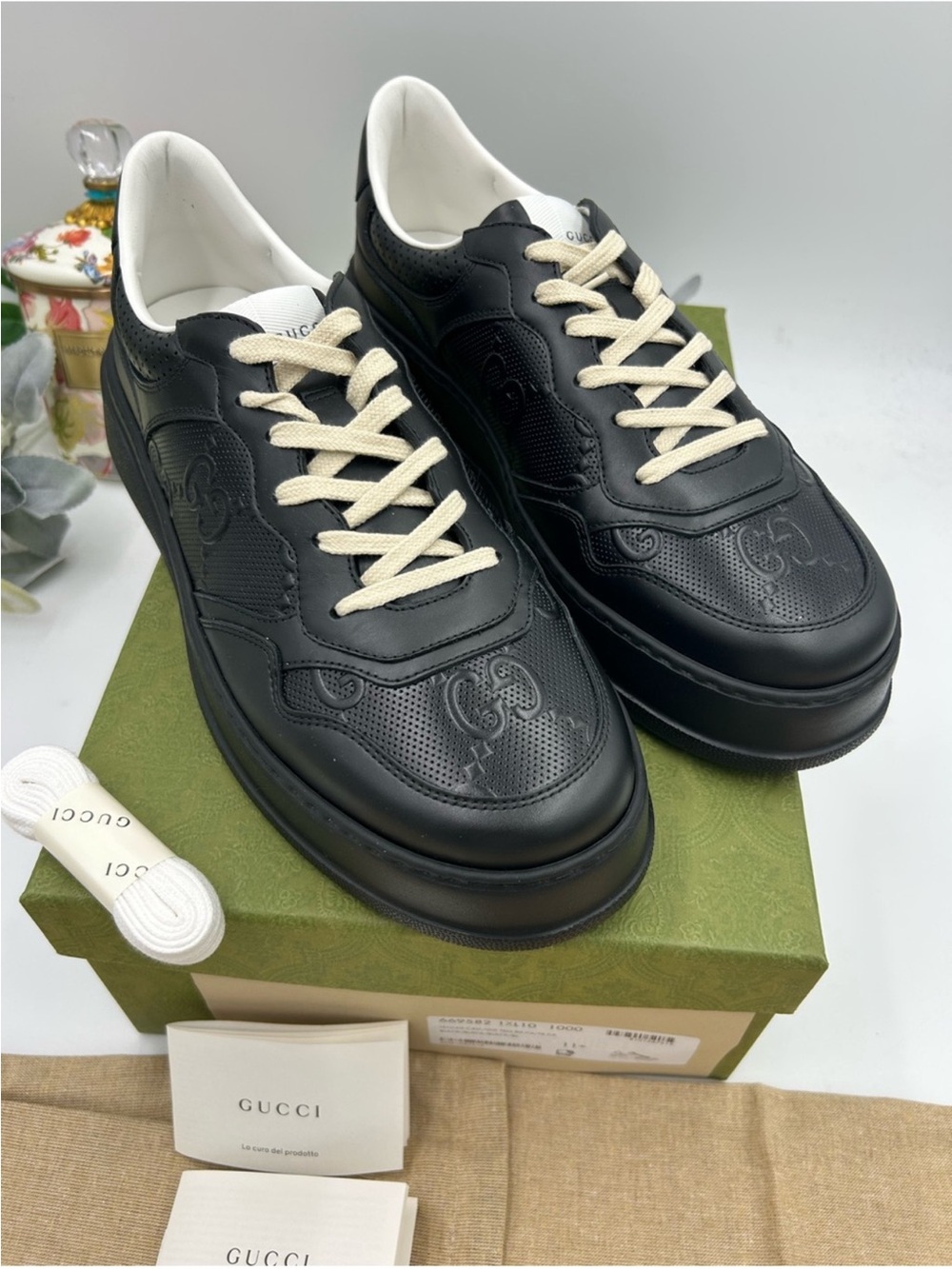 Men’s Gucci GG embossed leather sneakers size 11.5 fits 12.5 US made in Italy